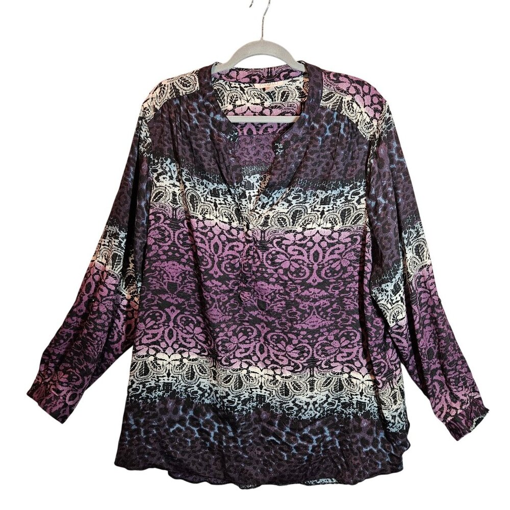 Roz & Ali  Womens Animal and geometric Print Blouse Office casual date modest